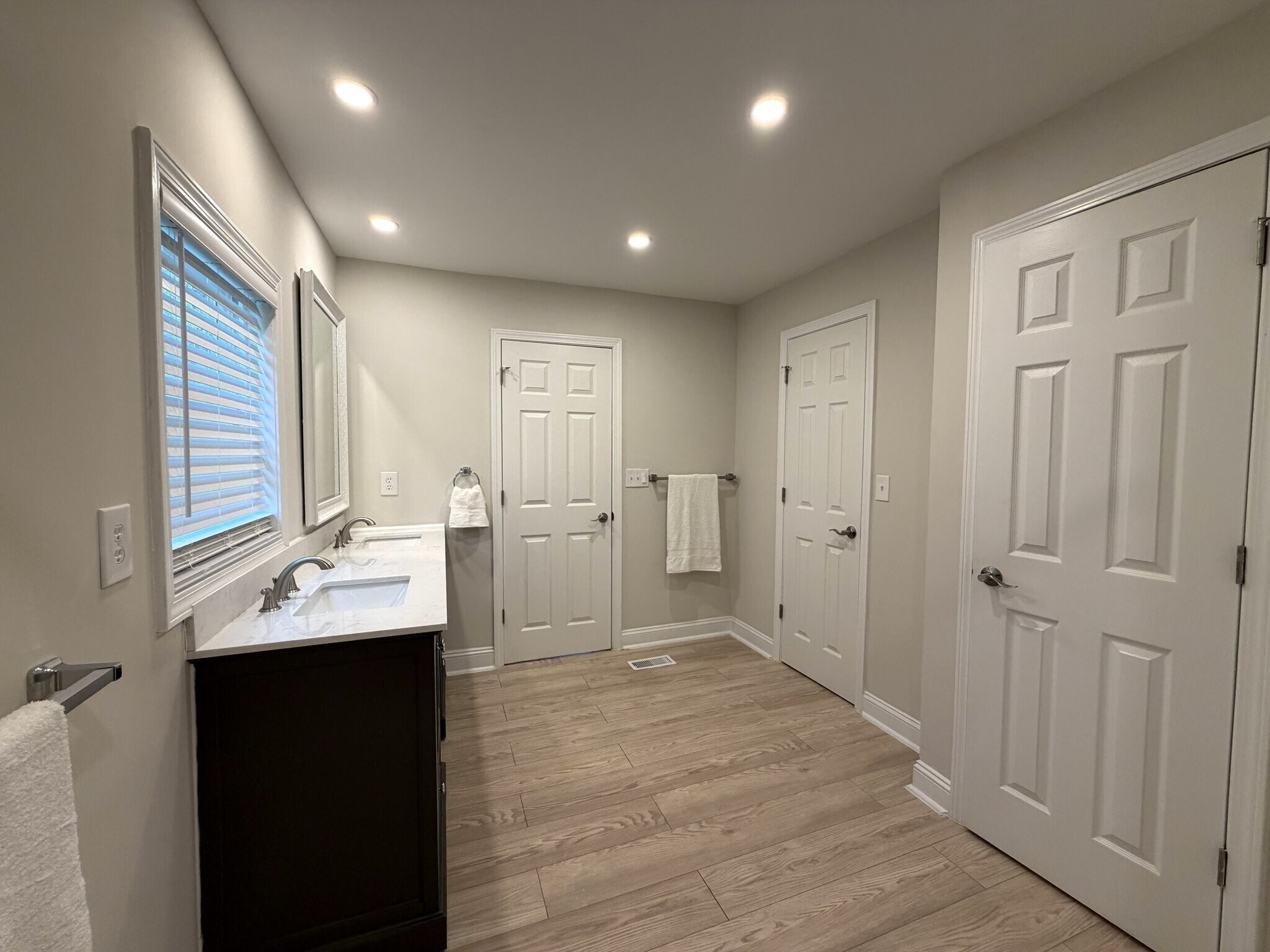 Building Photo - 4111 Brown Dr