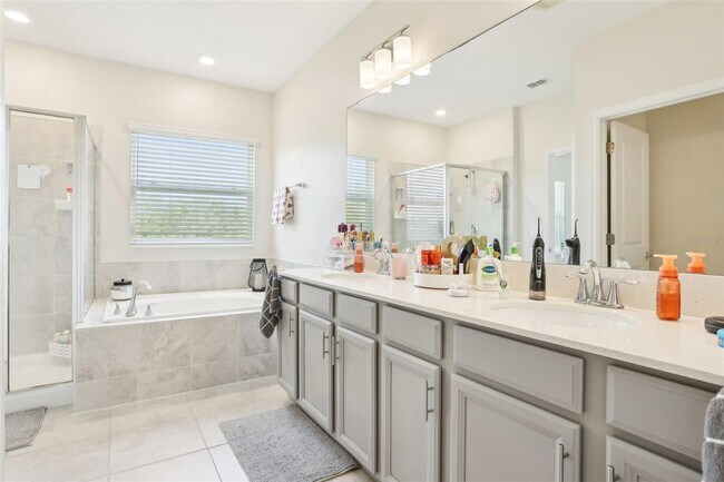 Building Photo - 12379 Turtle Grass Dr