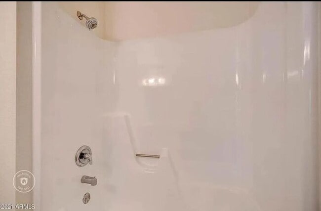 Building Photo - MOVE IN SPECIALS!! Stunning 3 bedroom, 2.5 bathroom Townhome in Mesa, AZ.