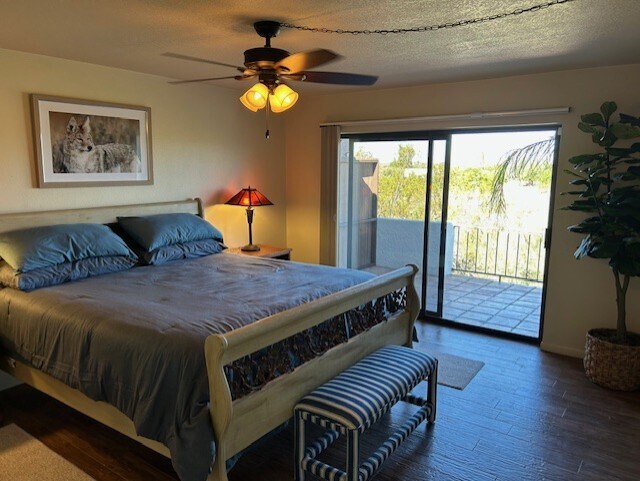 Building Photo - 100 N Lazy Fox Dr