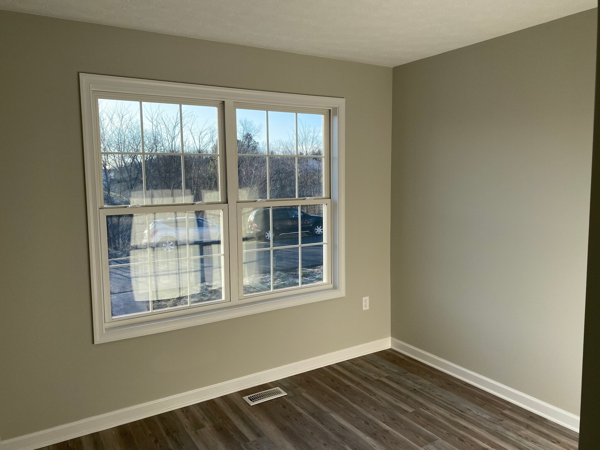 Building Photo - 77 Burdette Dr