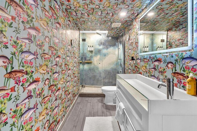 Building Photo - 1100 West Ave