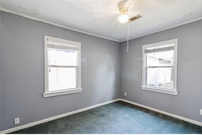 Building Photo - 1504 Polk Ave