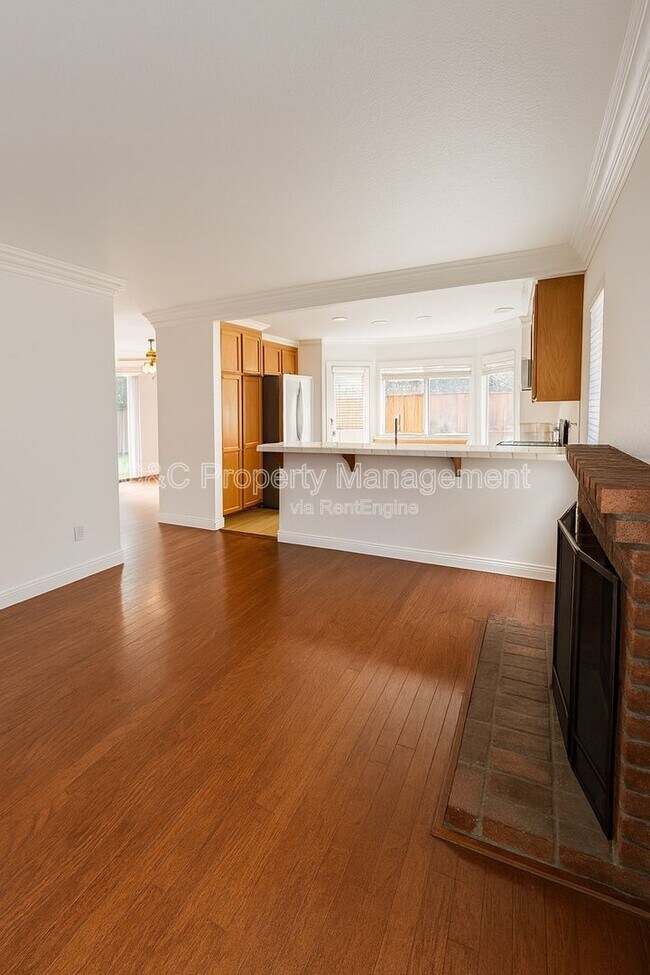 Building Photo - 960 Buckskin Terrace