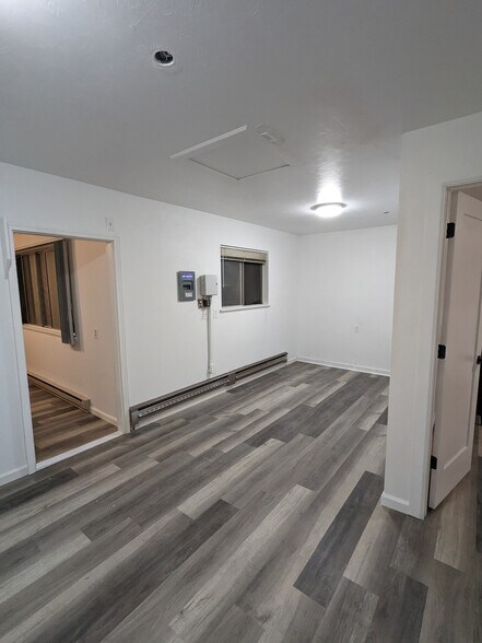Building Photo - 2233 Hall Ave