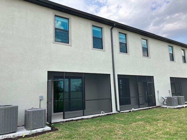 Building Photo - 14113 Pine Lodge Ln