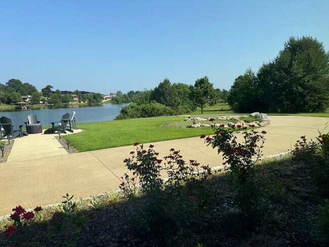 Building Photo - 3 Forest Lake Dr