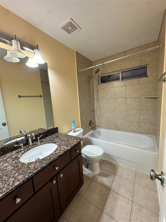 Building Photo - 3417 Clearview Cir