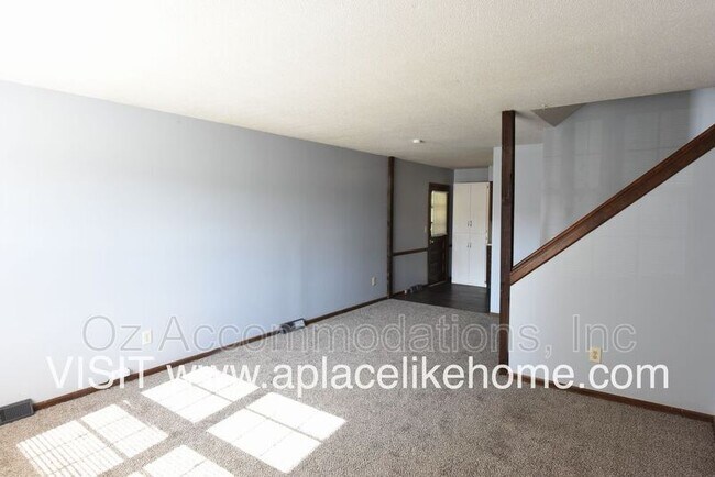 Building Photo - 8608 55th Terrace