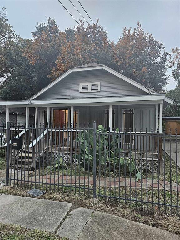 Building Photo - 2613 Winbern St