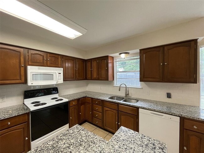 Building Photo - 1507 Big Meadow Dr