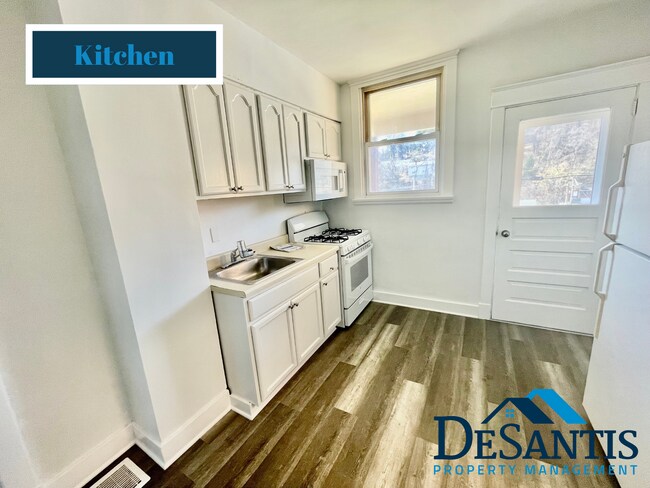 Building Photo - 1 Bed 1 Bath- Pittsburgh PA
