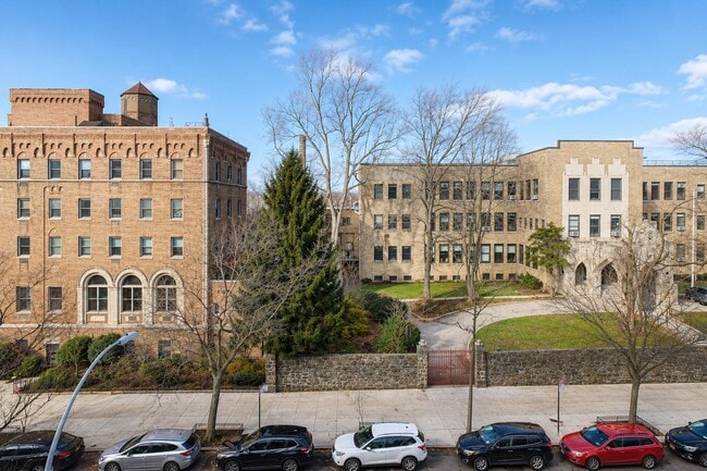 Floorplan - 700 Fort Washington Avenue