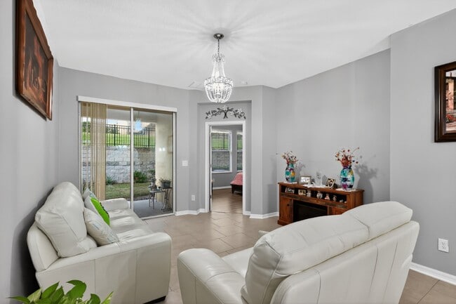 Building Photo - 17523 Promenade Dr