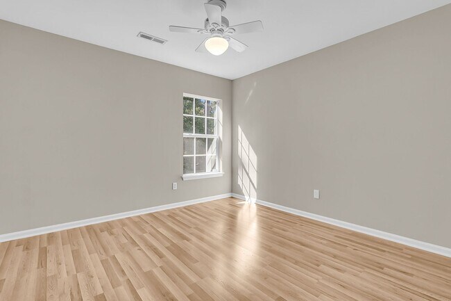 Building Photo - 5204 Carlisle Ct