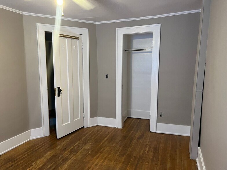 Building Photo - 16 Chatfield St