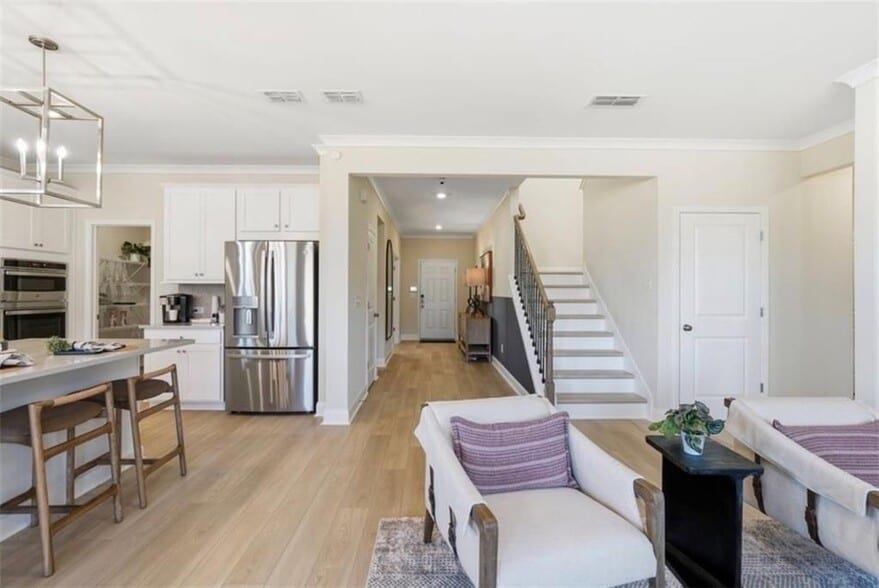 Building Photo - 2145 The Ln NE