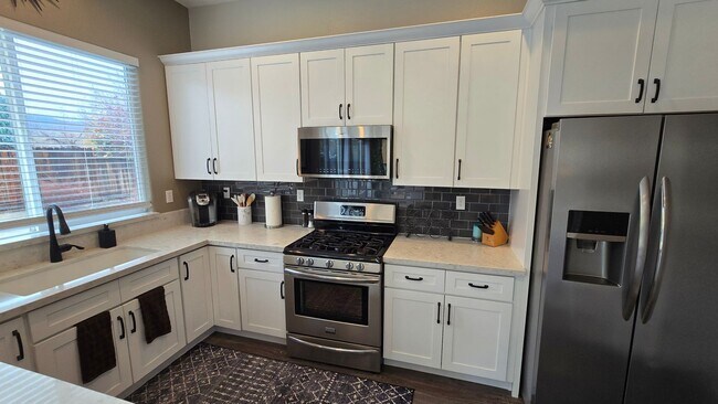 Building Photo - Single Story South Reno Home in Gated Community