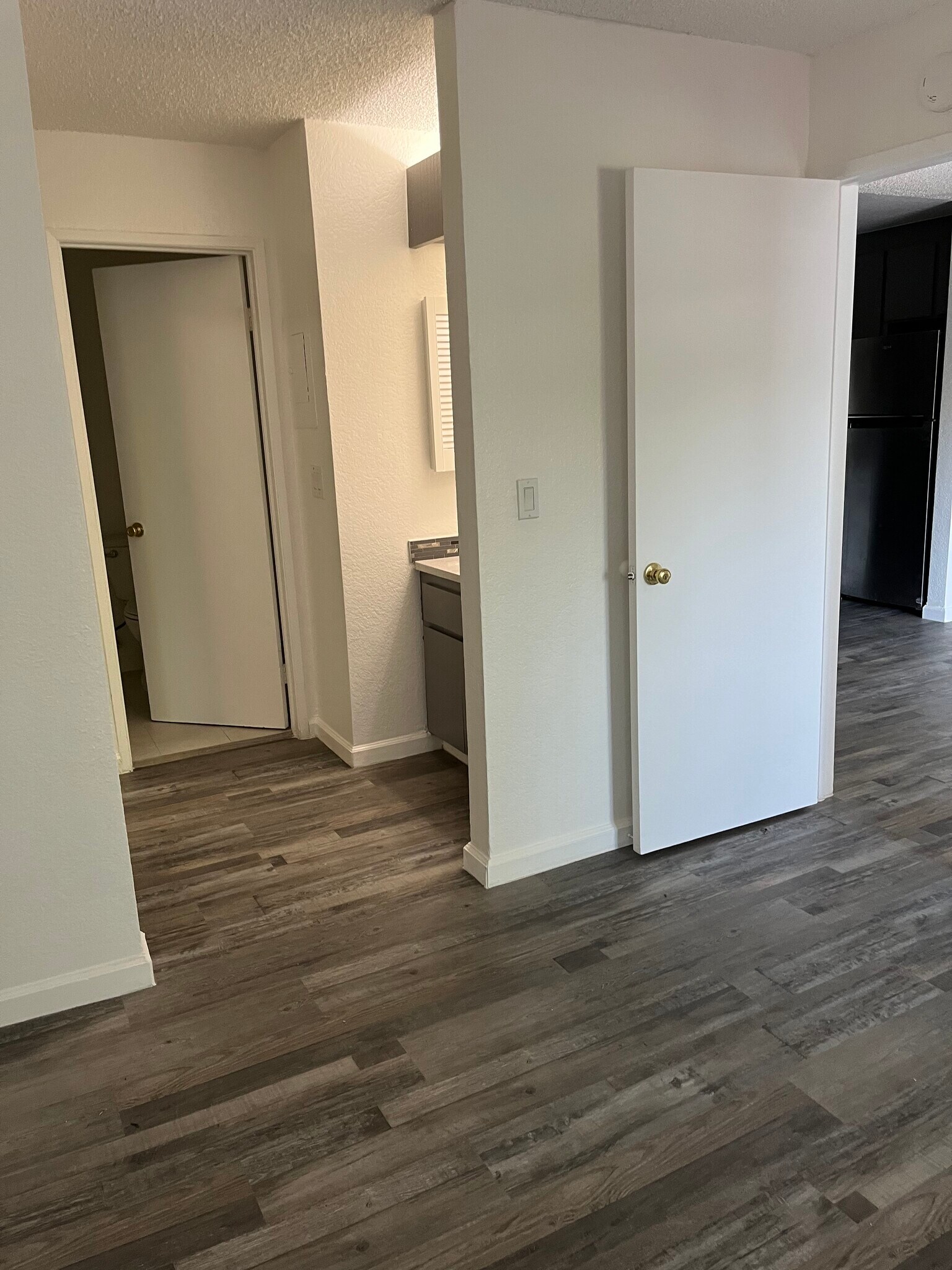 Building Photo - 1032 Pacific Ave