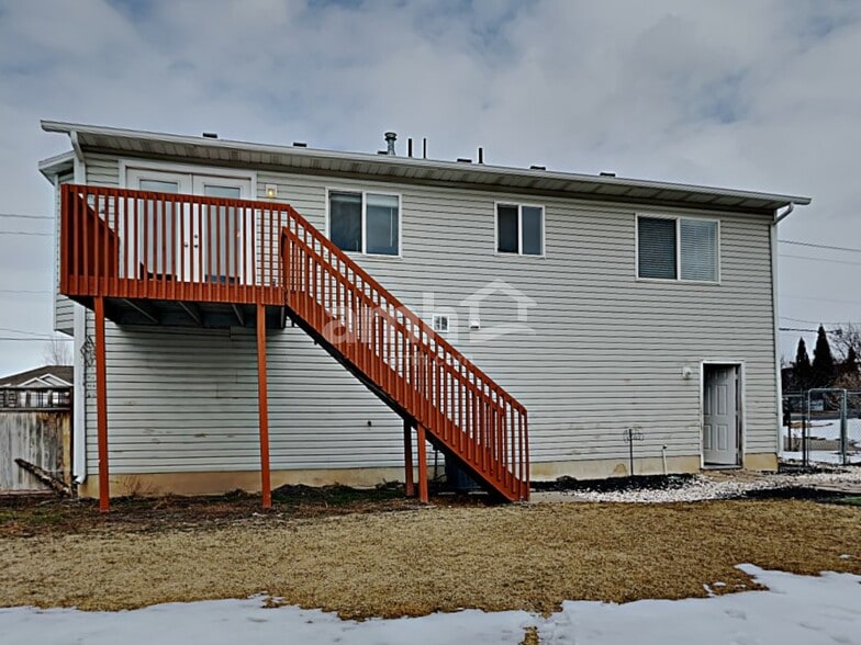 Building Photo - 2277 W 2300 N