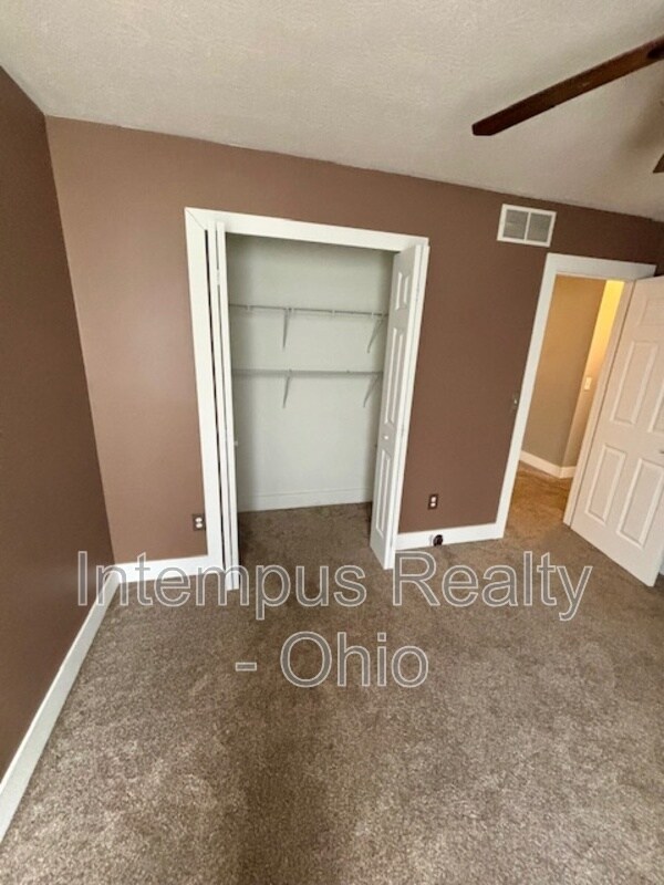 Building Photo - 1482 Geranium Dr
