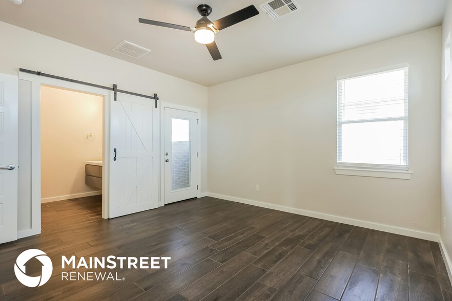 Building Photo - 11219 Paradise Out Ln