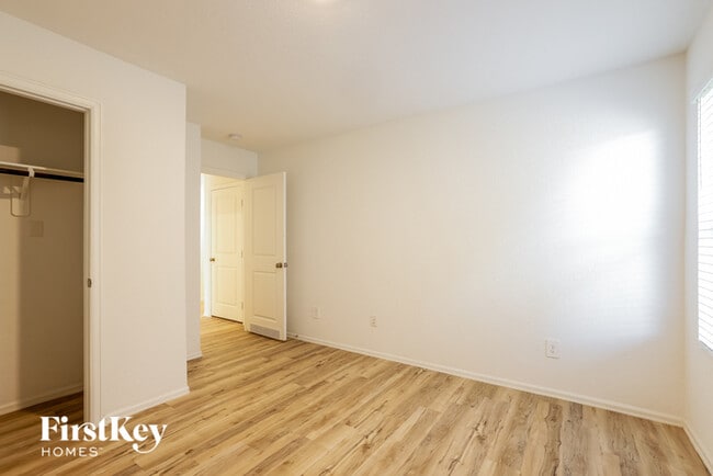 Building Photo - 24223 Becker Hollow Ln