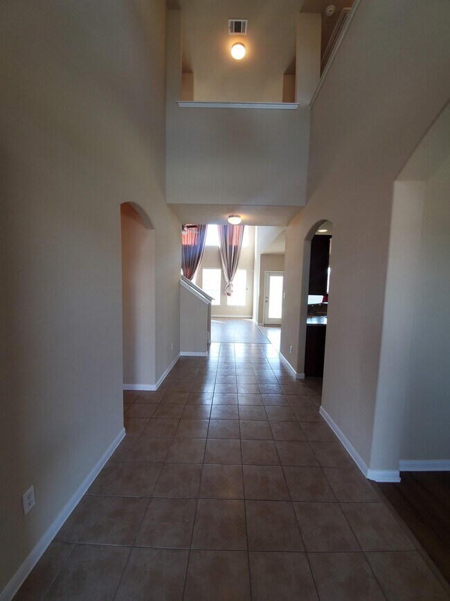 Building Photo - 501 Dinge Bay Dr