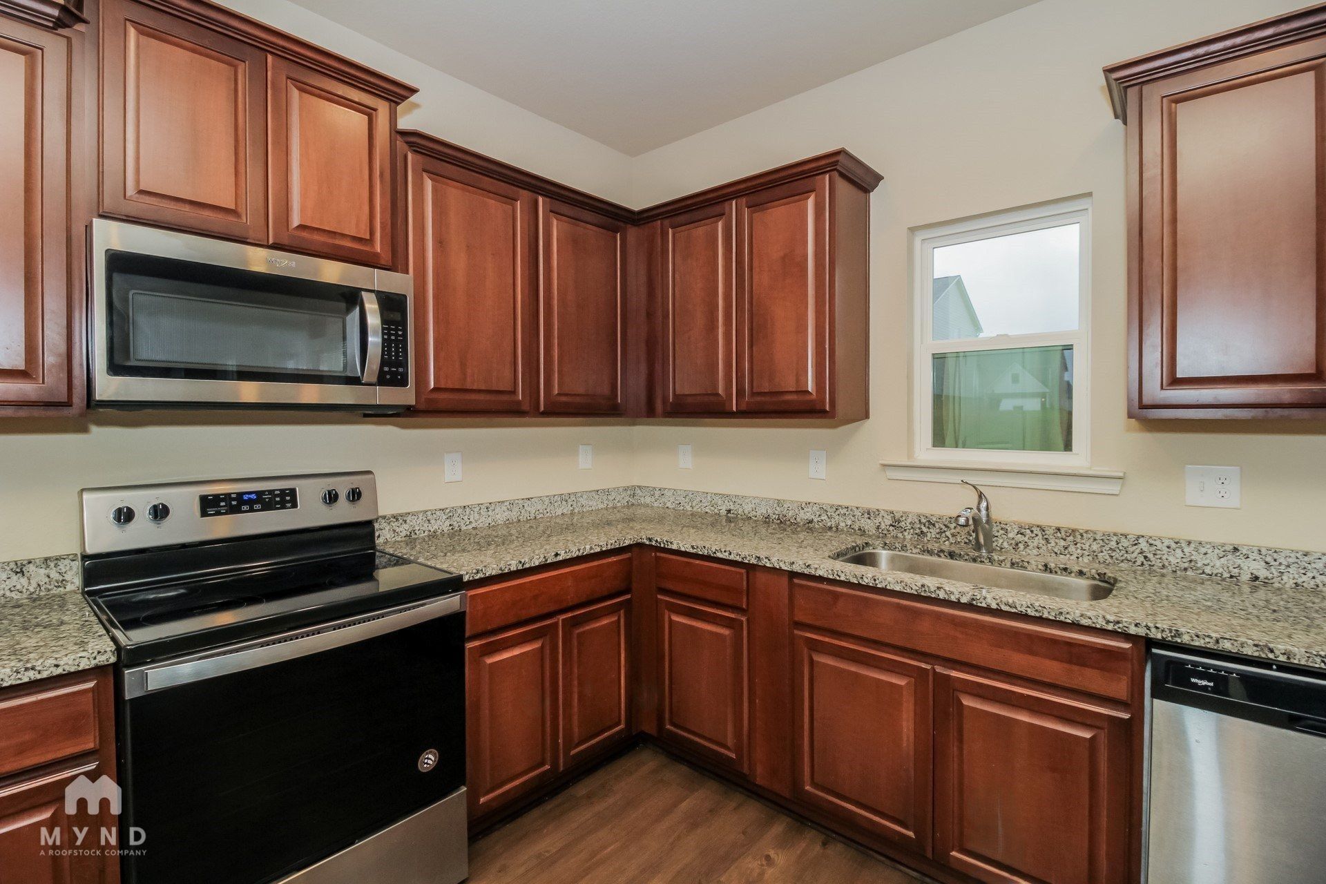 Building Photo - 137 Innis Brk Cir SW