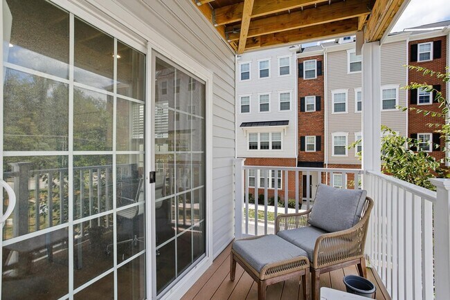 Building Photo - 9378 Seney Ln