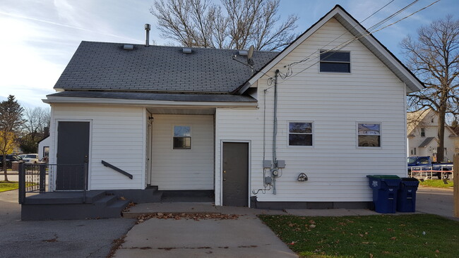 Building Photo - 4 Bed 2 Bath Single Family Home in Wausau