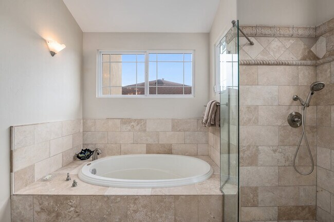 Building Photo - 7211 Eads Ave