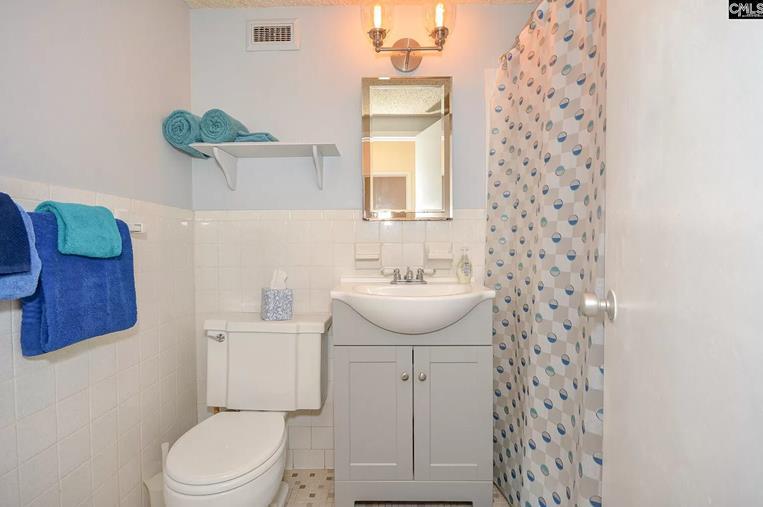 Building Photo - 1520 Senate St