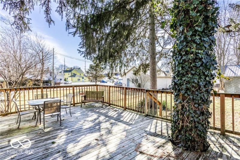 Building Photo - 349 West Broadway Street