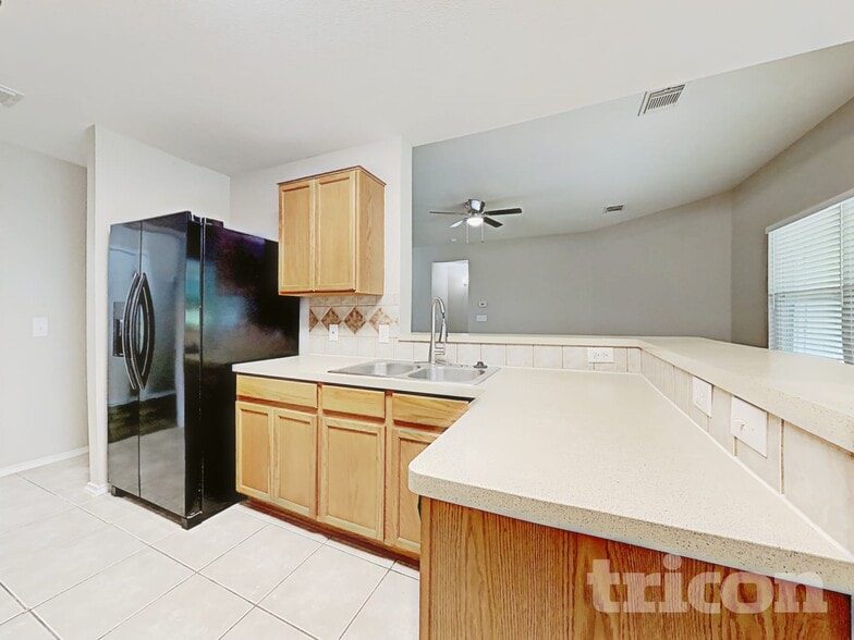 Building Photo - 3741 Pebble Beach