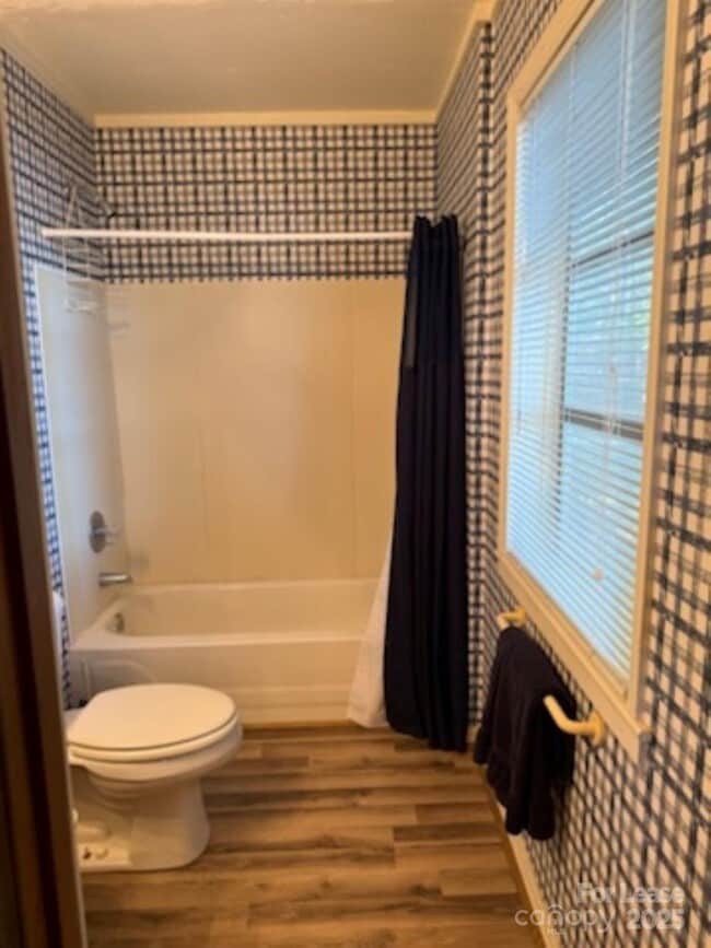 Building Photo - 189 Patternote Rd