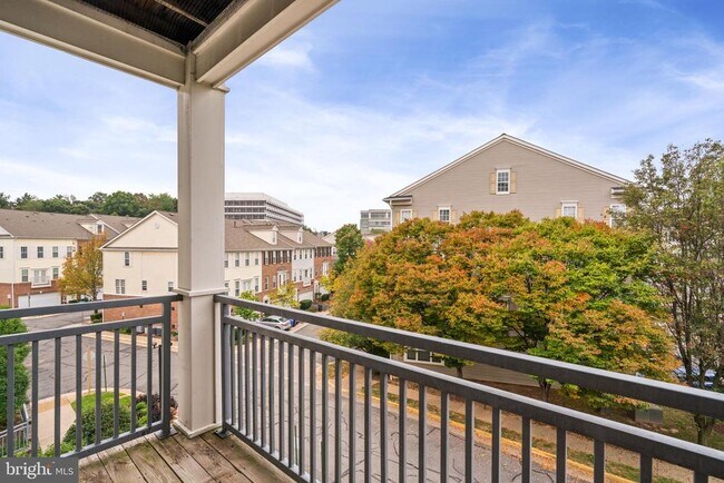 Building Photo - 3021 Nicosh Cir