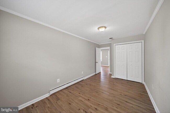 Building Photo - 45448 Mallard St