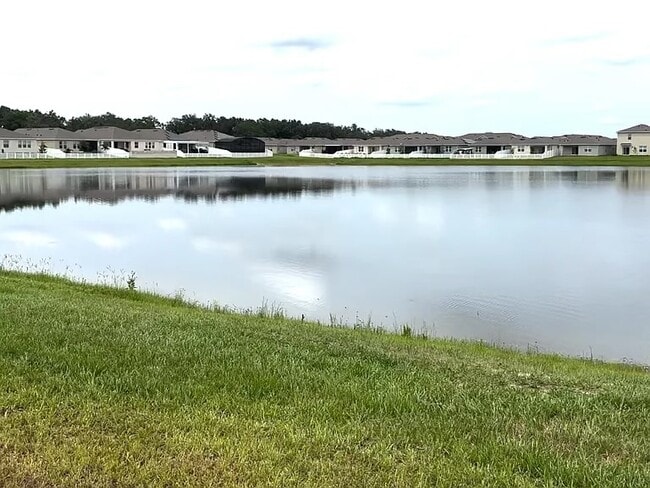 Building Photo - 1785 Southfork Dr