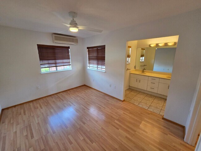 Building Photo - Spacious 2-Bedroom Home with loft in Tropics at Waikele with 2 car Garage