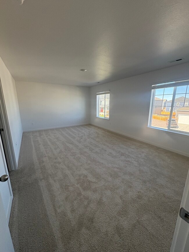 Building Photo - 4754 Hatcher Dr