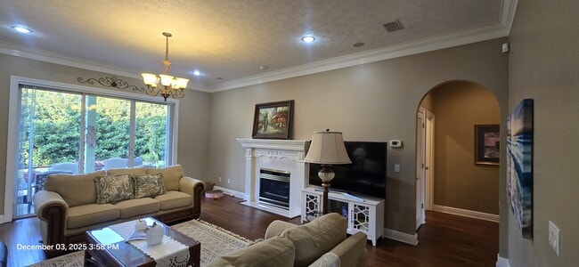 Building Photo - 4630 Delwood View Blvd