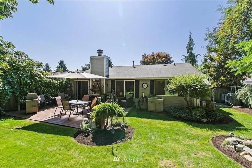 Building Photo - 13418 NE 136th Pl