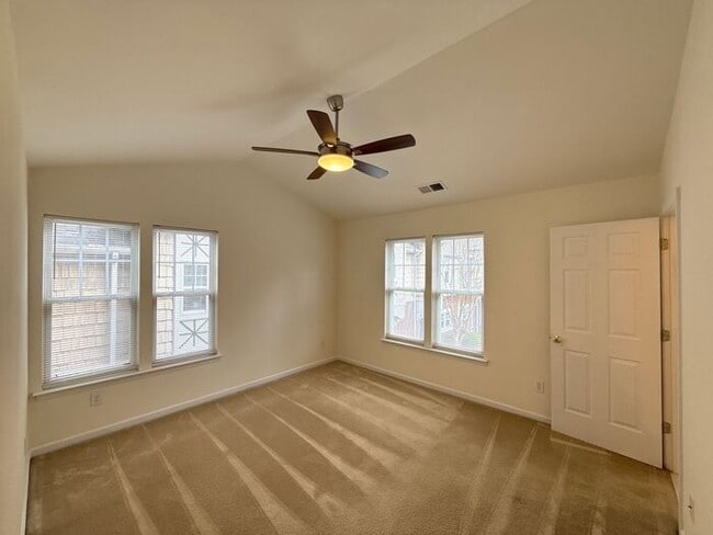 Building Photo - T.R. Lawing Realty Property