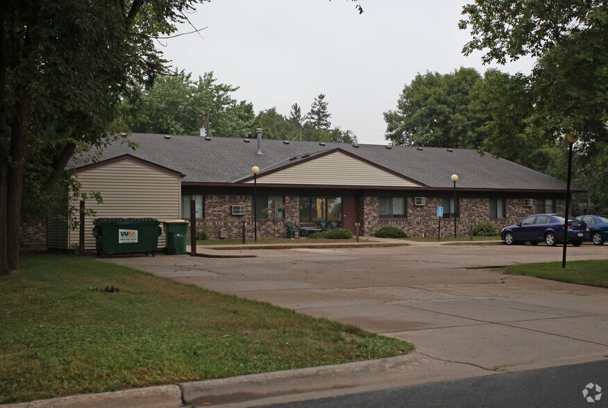 Building Photo - Hillside Apartments