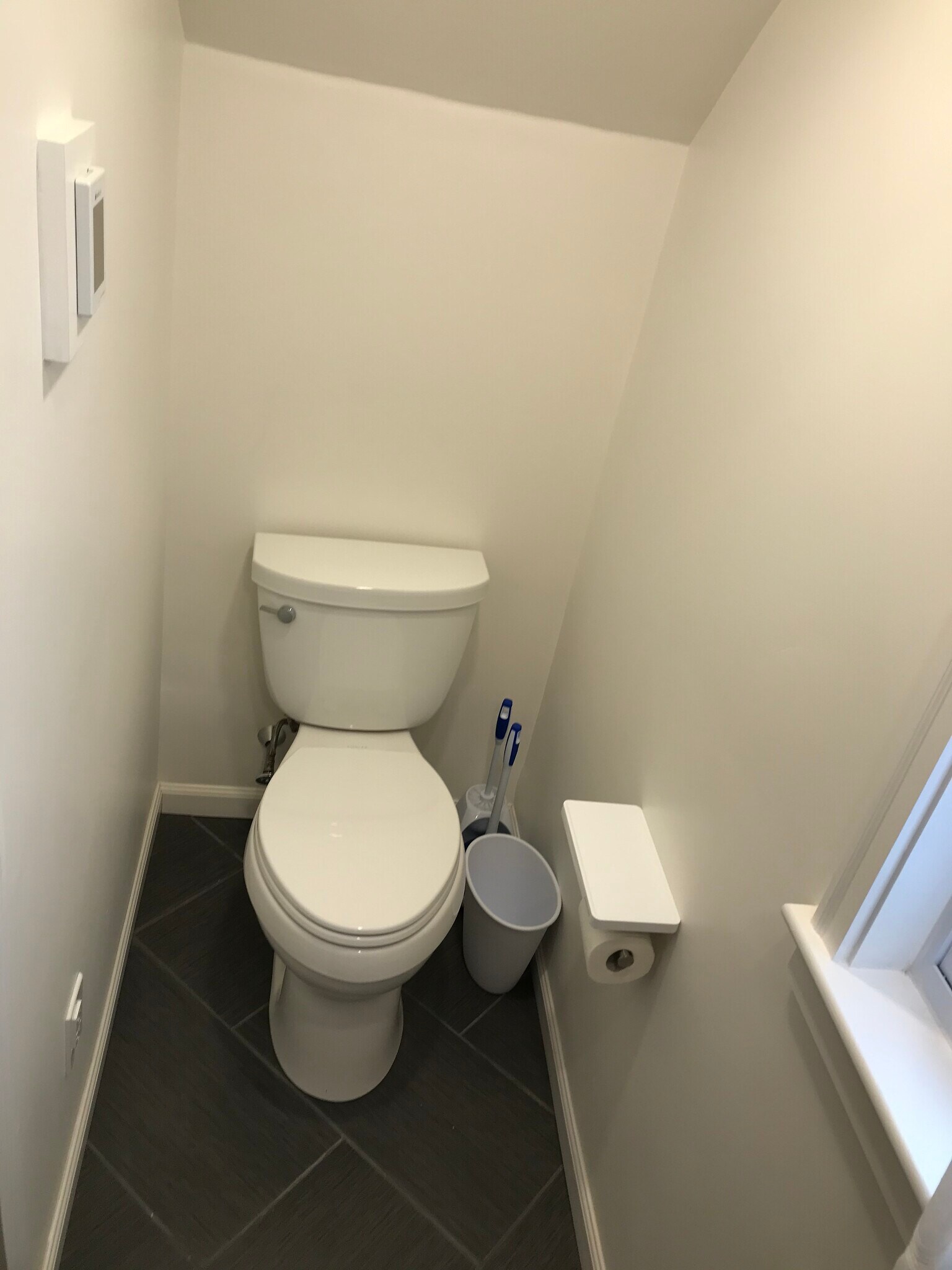 1/2 Bath - 9 Tyler St