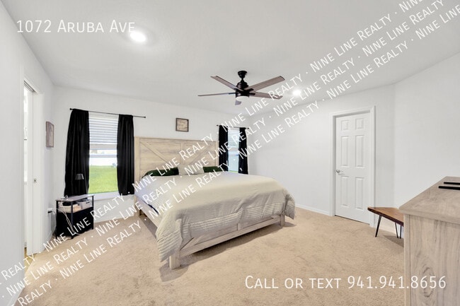 Building Photo - 1072 Aruba Ave