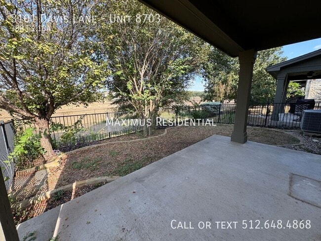 Building Photo - 3101 Davis Ln