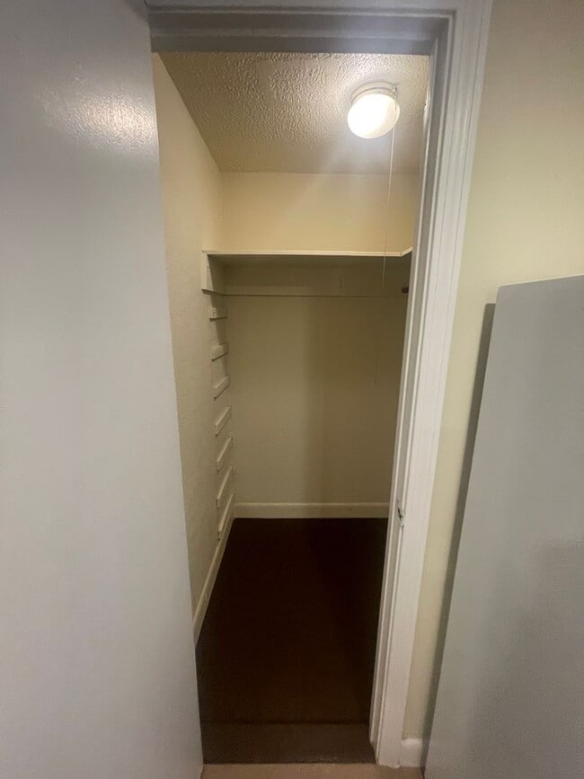 Building Photo - Now or April **Low price** Studio in Packards Corner Students Ok, Heat Inc No Fee