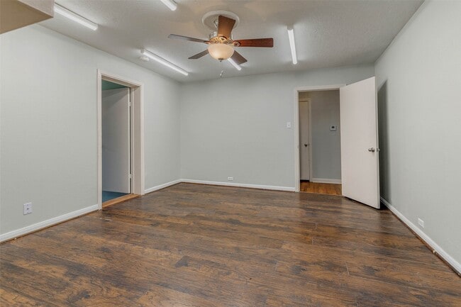Building Photo - 1113 Felder
